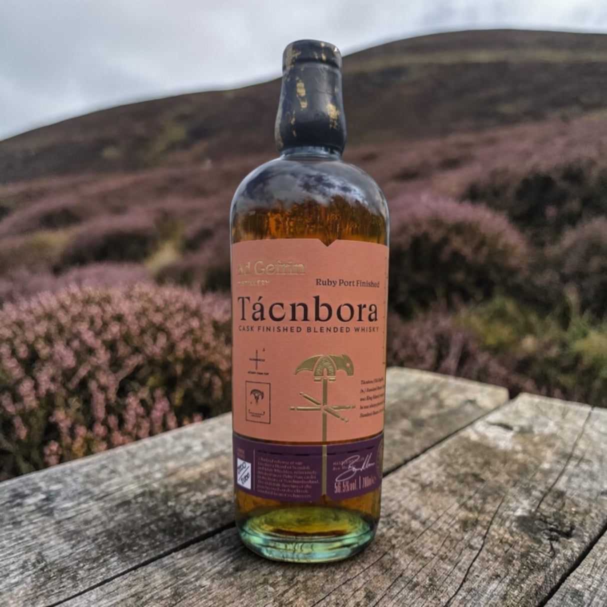 Tácnbora Ruby Port Finish 58.2% 70cl