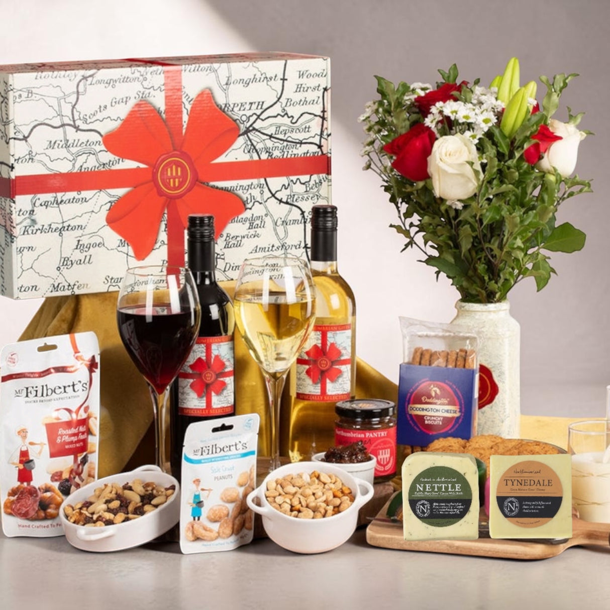 Northumbrian Cheese and Wine Party Hamper