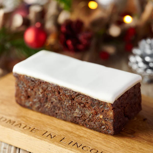 Iced Top Rich Christmas Cake