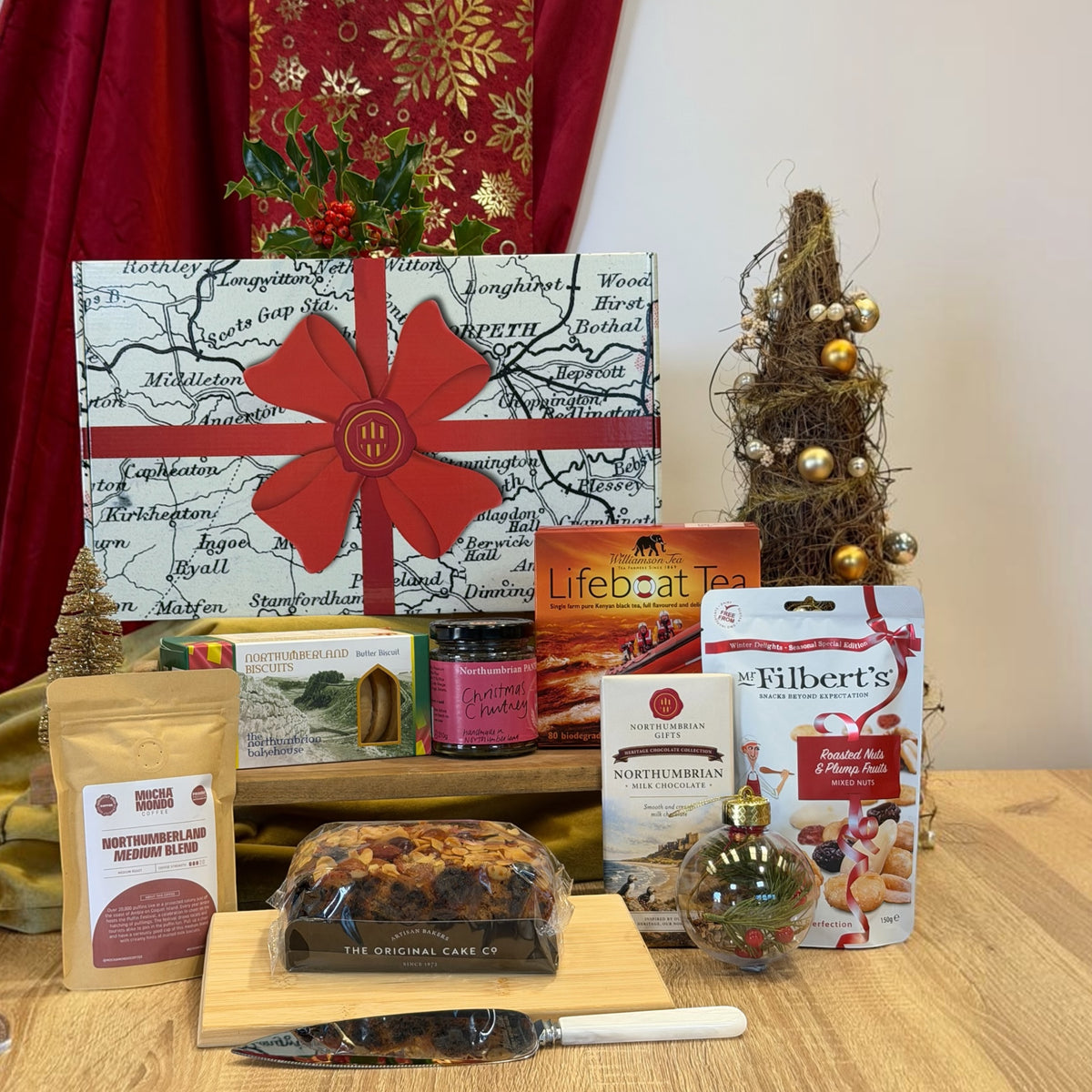 Northumbrian Festive Treats Gift Hamper