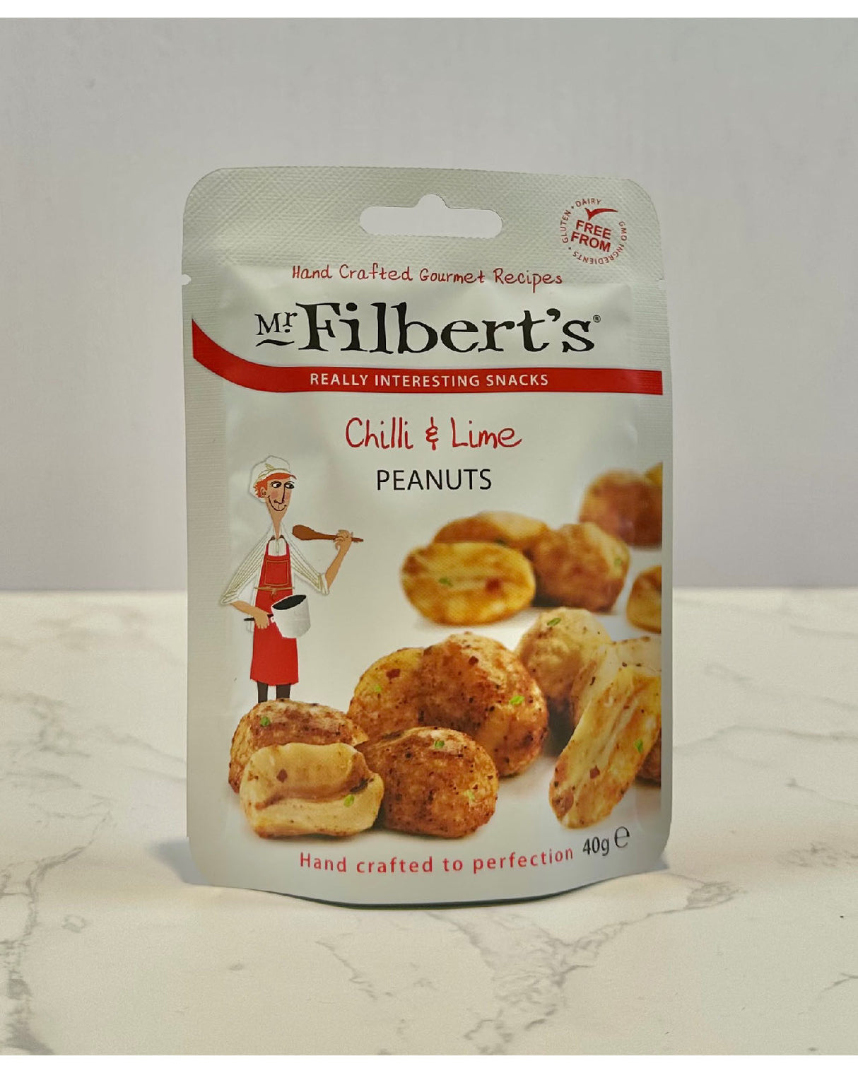 Gemischte Nüsse aus schwarzem Trüffel und Meersalz