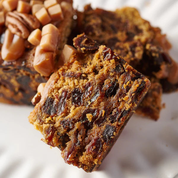 Spiced Rum, Date & Salted Caramel Cake