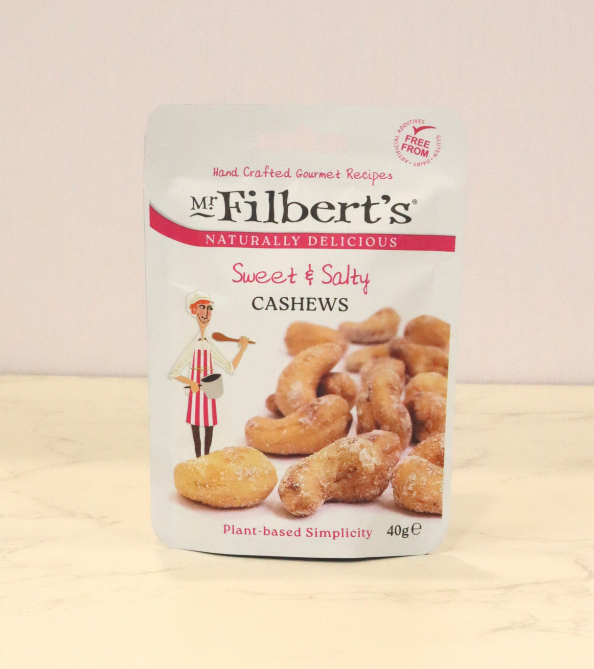 Noix mélangées à la truffe noire et au sel de mer