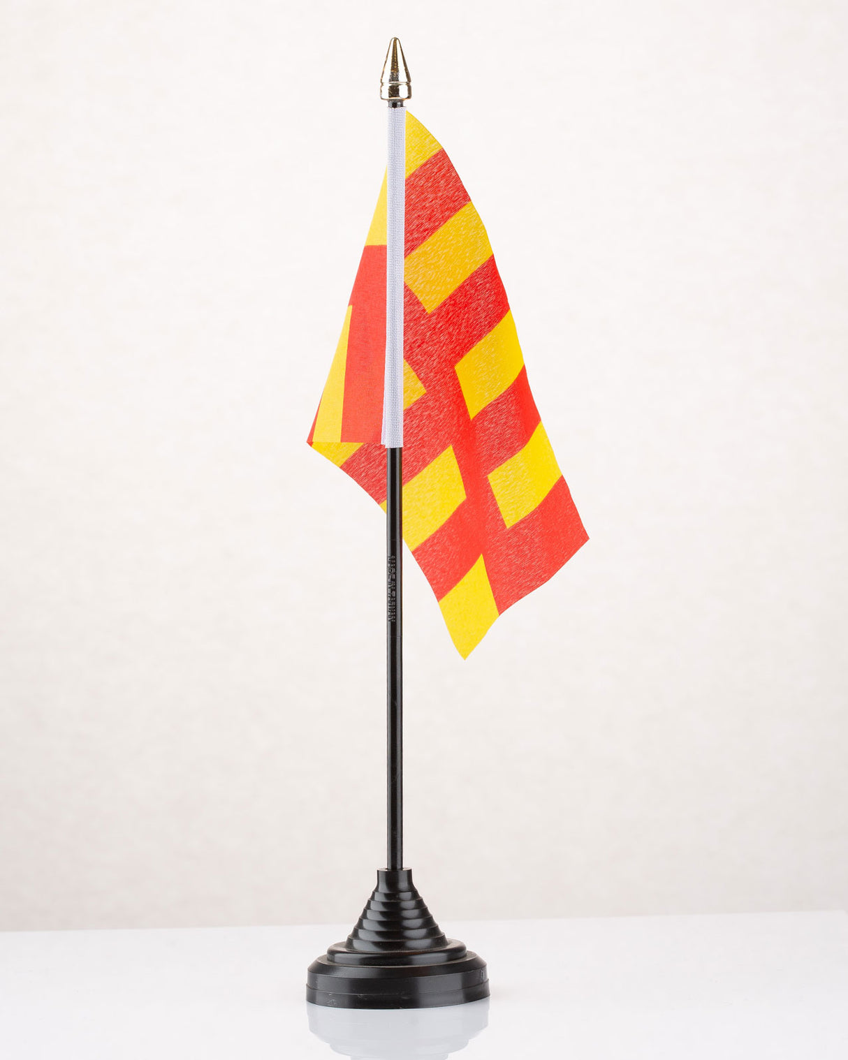 Northumberland Table Top Flag